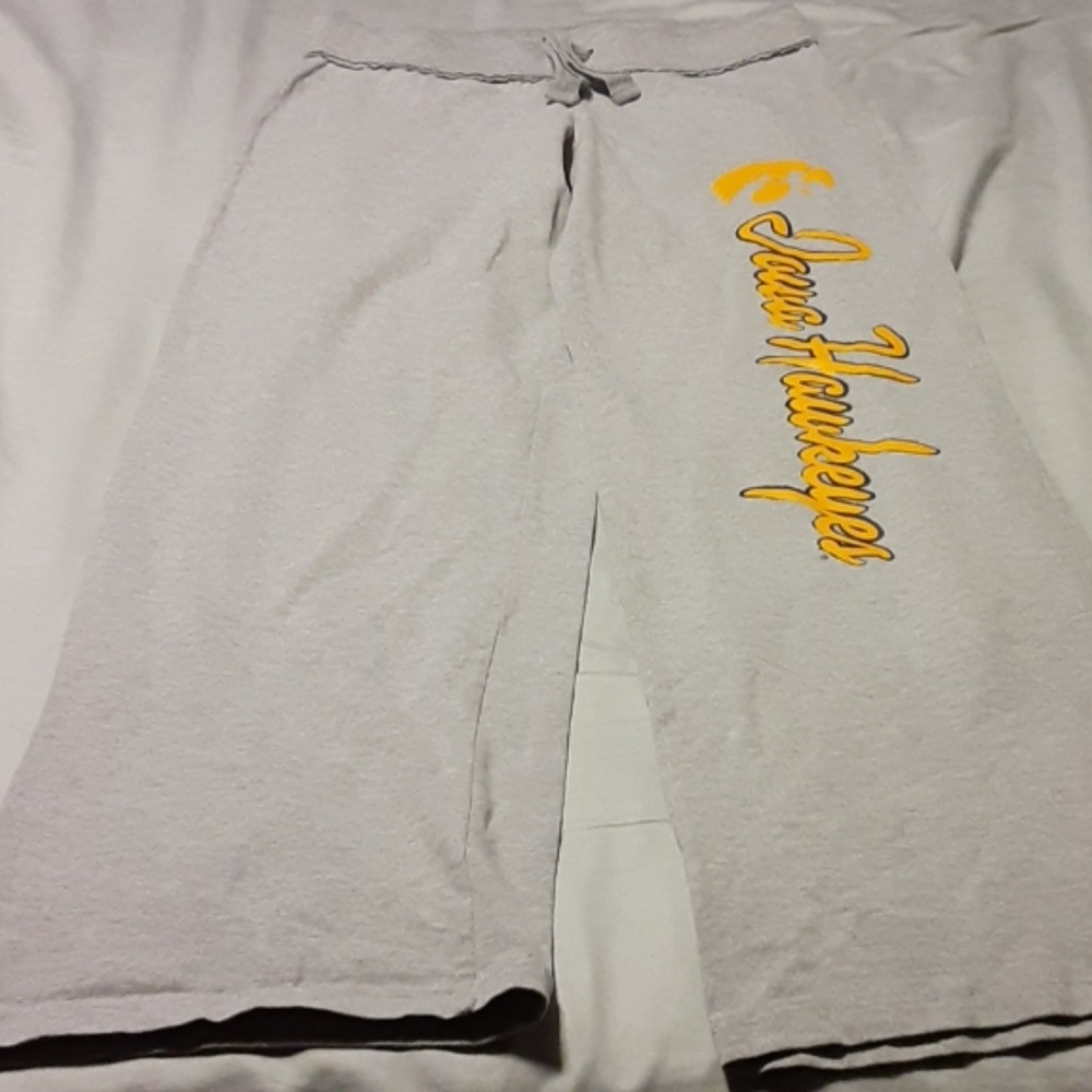Iowa Hawkeye workout pants